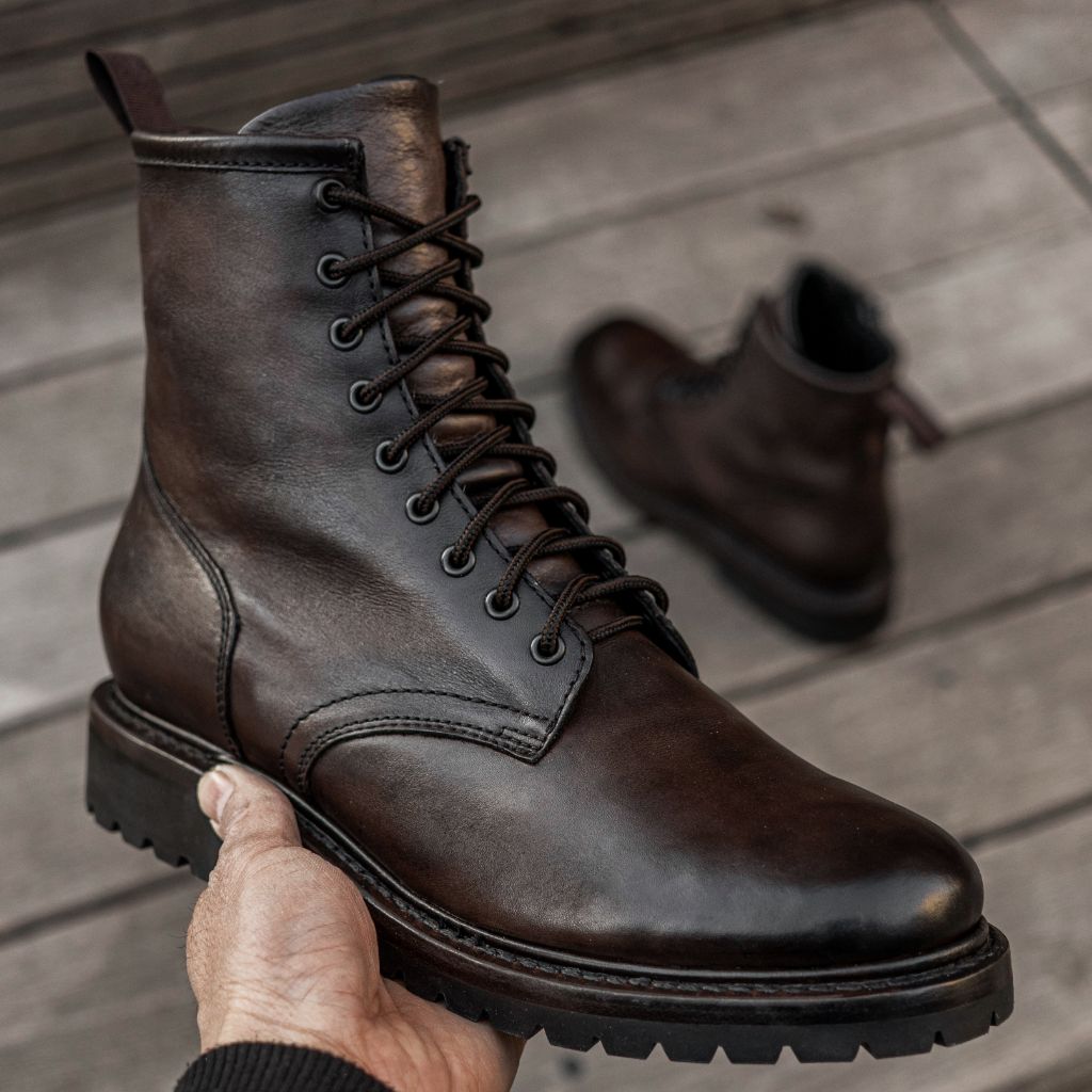 S Stomper | Old English